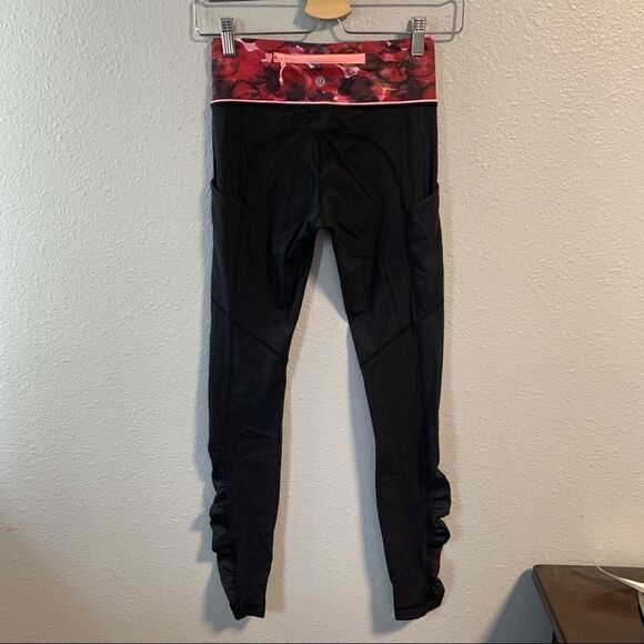 Black Lululemon Speed Tights 28” - Picture 7 of 13